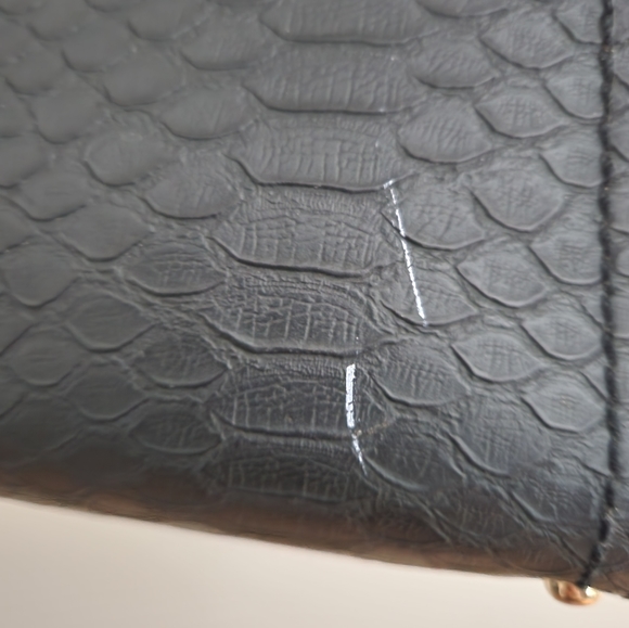 ALDO cross body hand bag. SEE 2ND PICTURE. - Picture 2 of 8